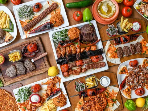 Ассорти мясных блюд Hacı Saad Meat & Grill